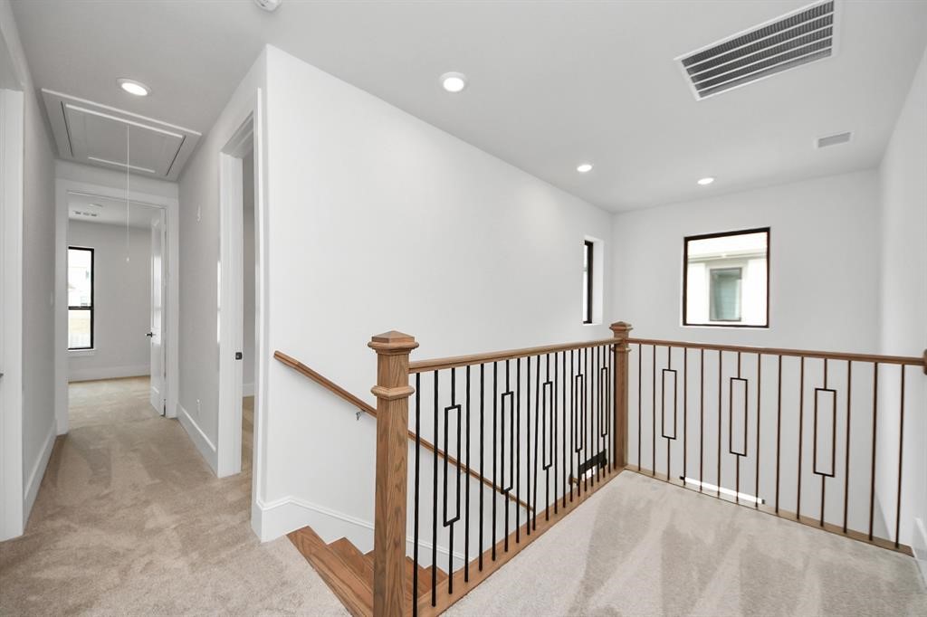 405 Forest Reserve Place Houston, TX 77079 - Photo 19 of 38