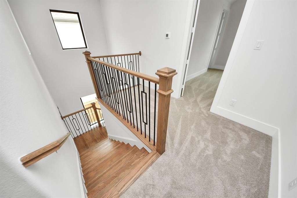 405 Forest Reserve Place Houston, TX 77079 - Photo 20 of 38