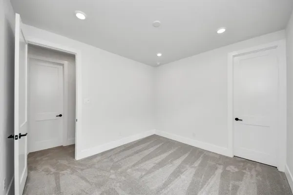 $660,000 | 405 Forest Reserve Place, Houston, TX 77079