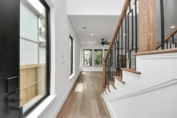 $660,000 | 405 Forest Reserve Place, Houston, TX 77079