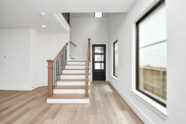 $660,000 | 405 Forest Reserve Place, Houston, TX 77079