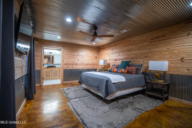 $749,000 | 6710 Money Road, Greenwood, MS 38930