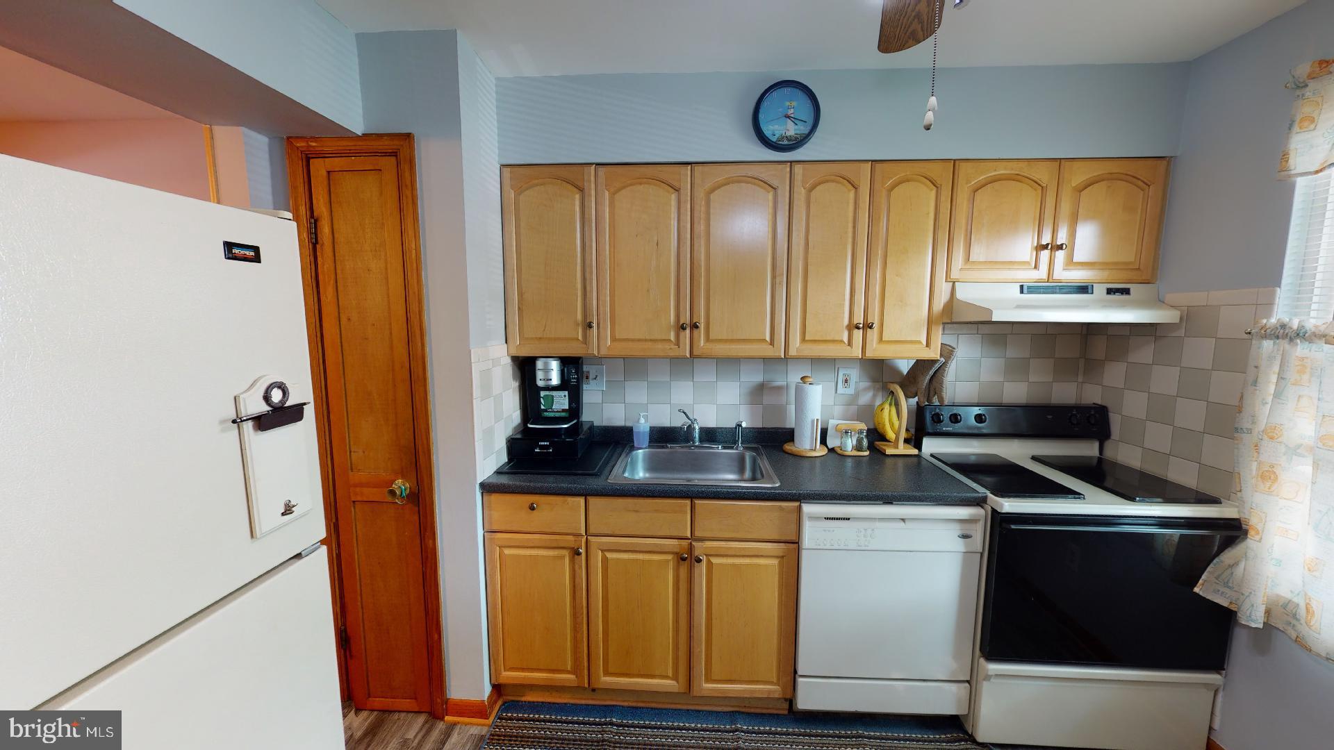 529 Holly Hunt Road Baltimore, MD 21220 - Photo 11 of 21