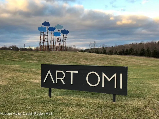 $3,300 | 1220 Co Rte 22, Unit 22, Ghent, NY 12075