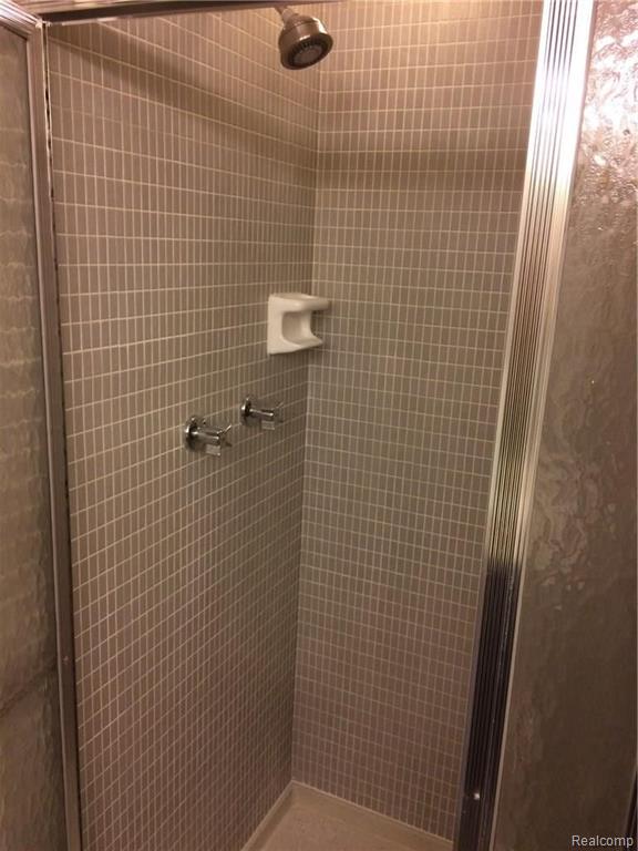 30212 Southfield Road, Unit 238 Southfield, MI 48076 - Photo 20 of 22