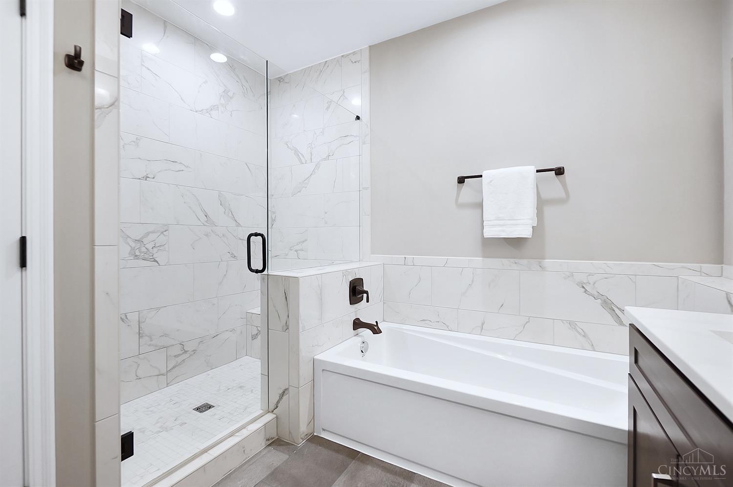 3634 Brotherton Road Cincinnati, OH 45209 - Photo 30 of 49