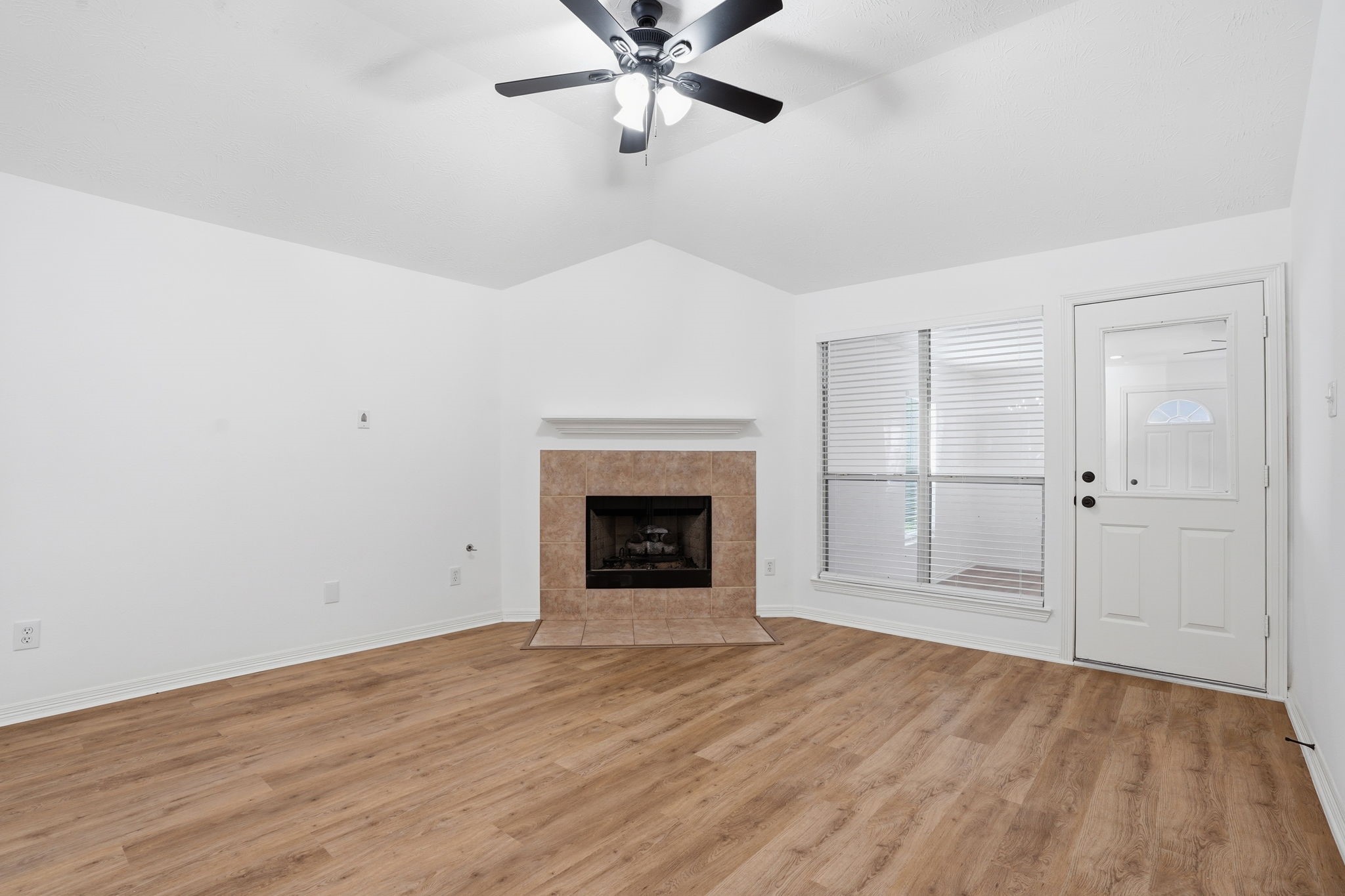 24022 Lestergate Drive Spring, TX 77373 - Photo 9 of 23