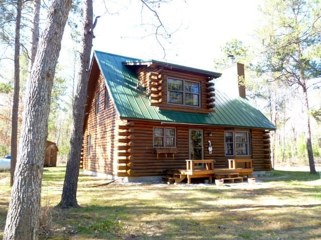 5222 Pumpanickel Road Traverse City, MI 49696 - Photo 28 of 40 1799540-27.JPG