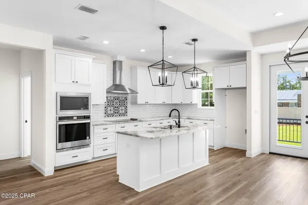 $3,000 | 2963 Frankford Avenue, Panama City, FL 32405