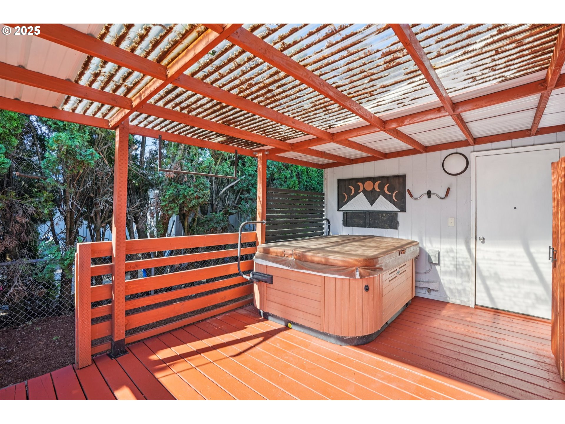 1019 Linn Avenue Oregon City, OR 97045 - Photo 18 of 27 a outdoor view with sitting space