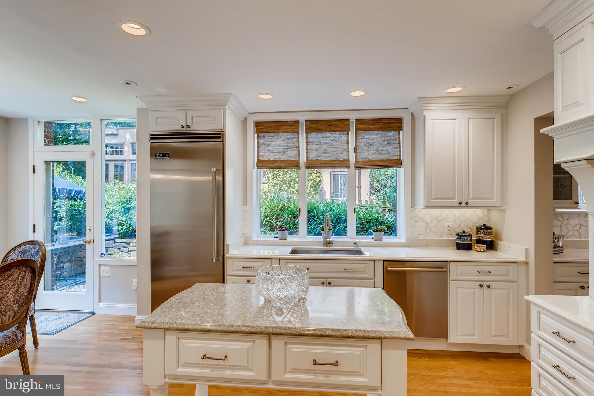 206 Chancery Road Baltimore, MD 21218 - Photo 13 of 54 Gallery Image 13