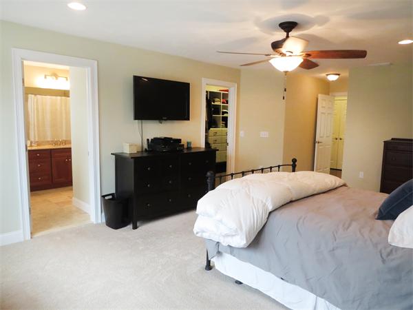 9 Juniper Ridge, Unit 18 Ayer, MA 01432 - Photo 12 of 21 Gallery Image 12