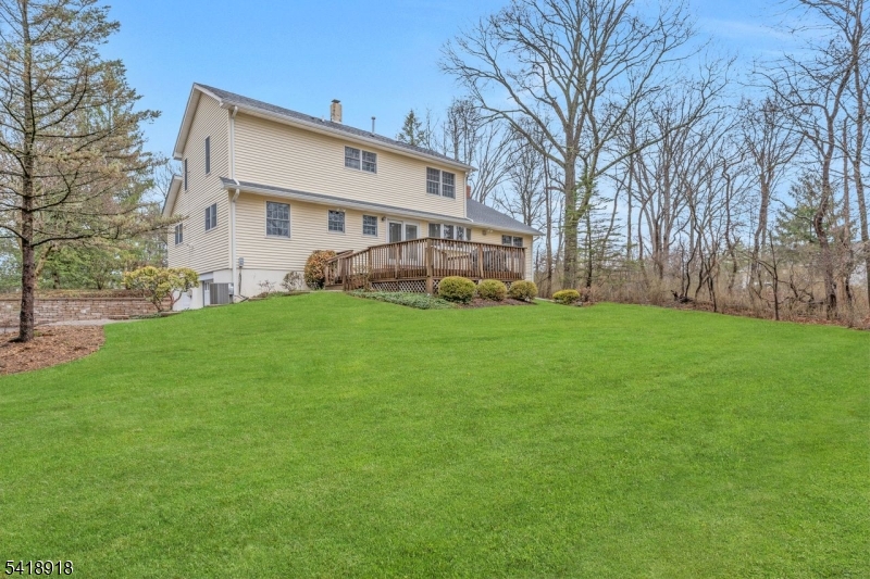 134 Spencer Road Bernards, NJ 07920 - Photo 31 of 34