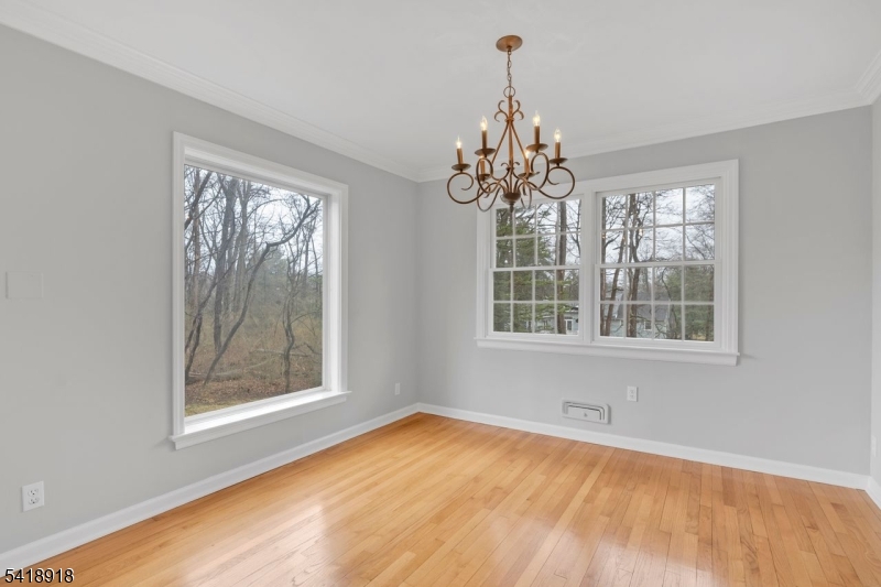 134 Spencer Road Bernards, NJ 07920 - Photo 5 of 34