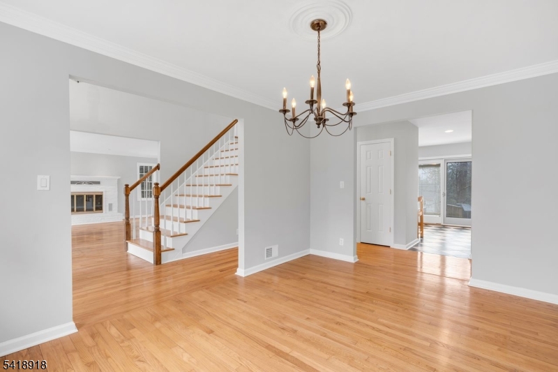 134 Spencer Road Bernards, NJ 07920 - Photo 8 of 34