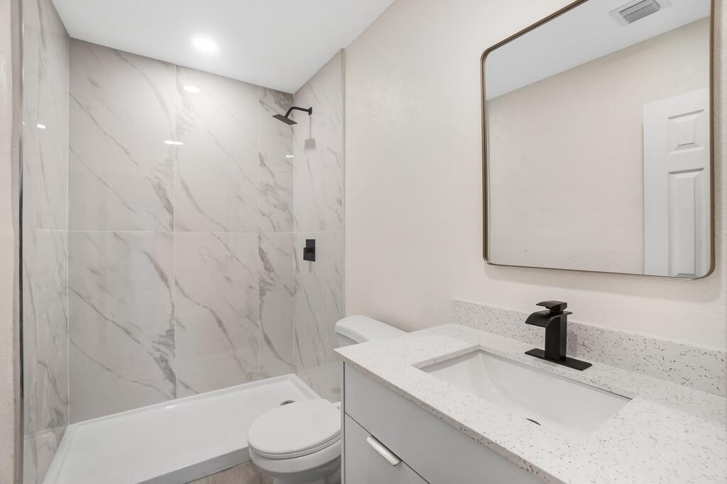 3429 East Shore Road Miramar, FL 33023 - Photo 23 of 32 25_1024px