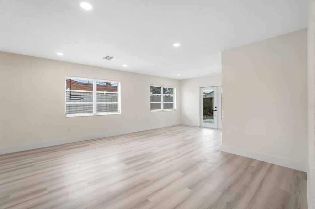 3429 East Shore Road Miramar, FL 33023 - Photo 25 of 32 29_1024px