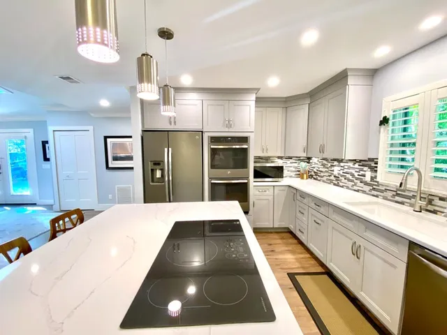 $5,000 | 907 Tropic Drive, Vero Beach, FL 32963