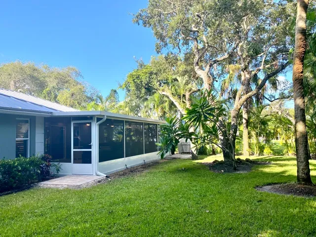 $5,000 | 907 Tropic Drive, Vero Beach, FL 32963