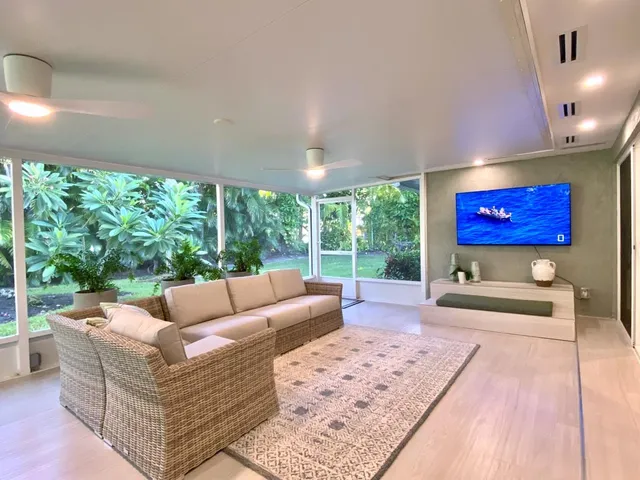 $5,000 | 907 Tropic Drive, Vero Beach, FL 32963