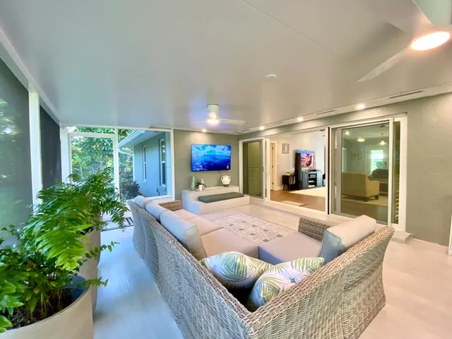 $5,000 | 907 Tropic Drive, Vero Beach, FL 32963