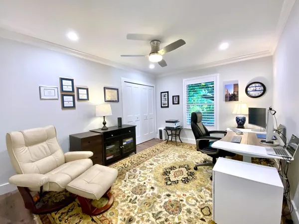 $10,000 | 907 Tropic Drive, Vero Beach, FL 32963