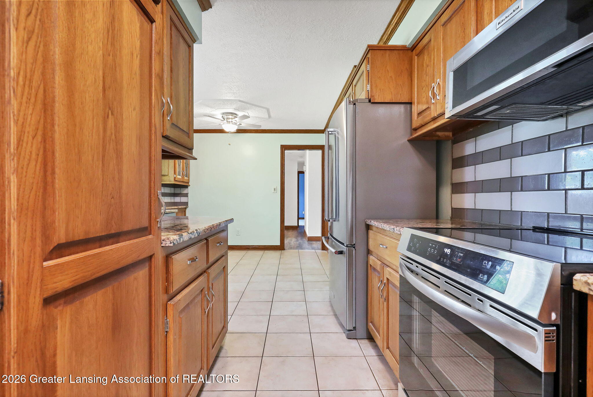 1122 Schavey Road Dewitt, MI 48820 - Photo 13 of 49 20-9I3A7656