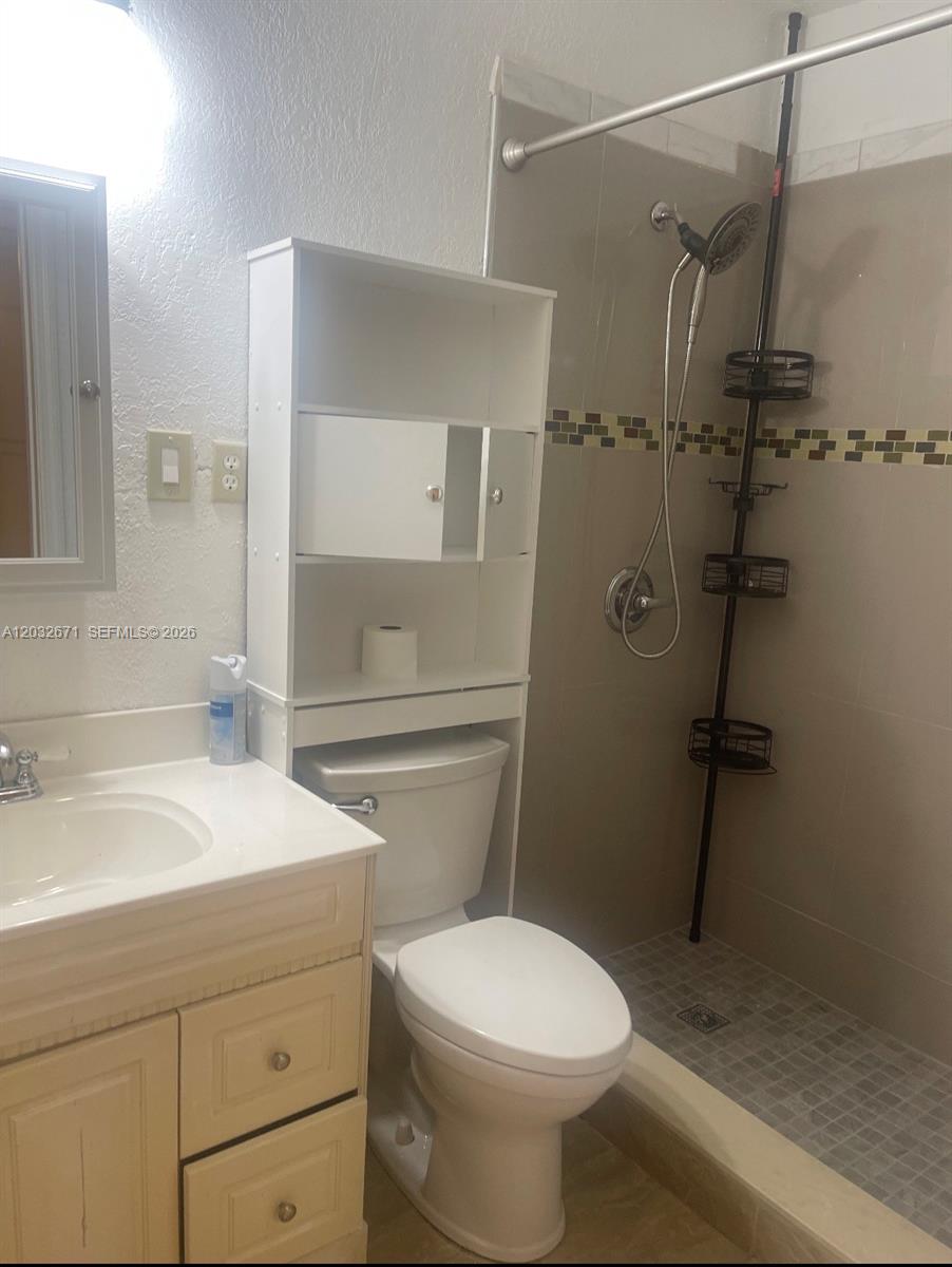 14256 Southwest 162nd Street Miami, FL 33177 - Photo 4 of 8