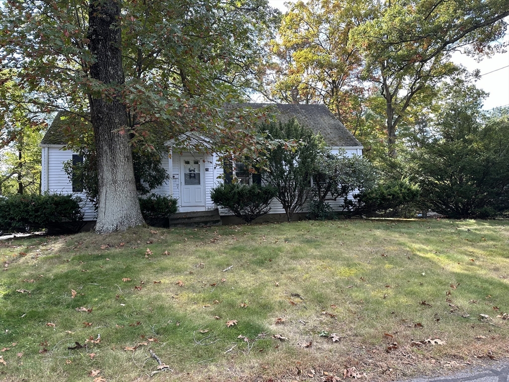 75 Chesterfield Road Northborough, MA 01532 - Photo 2 of 6 Gallery Image 2