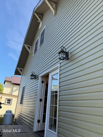 $169,945 | 248 Broadway, Whitehall, NY 12887