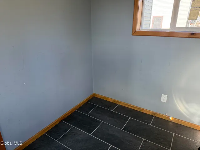 $169,945 | 248 Broadway, Whitehall, NY 12887