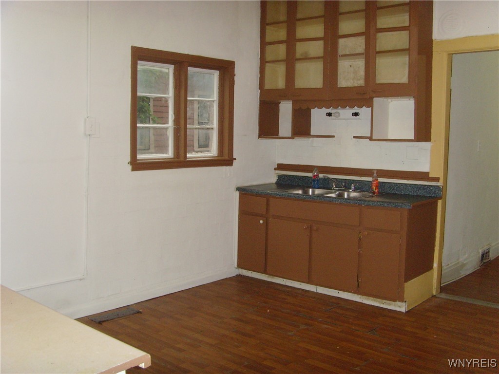 258 Hudson Street Buffalo, NY 14201 - Photo 20 of 22