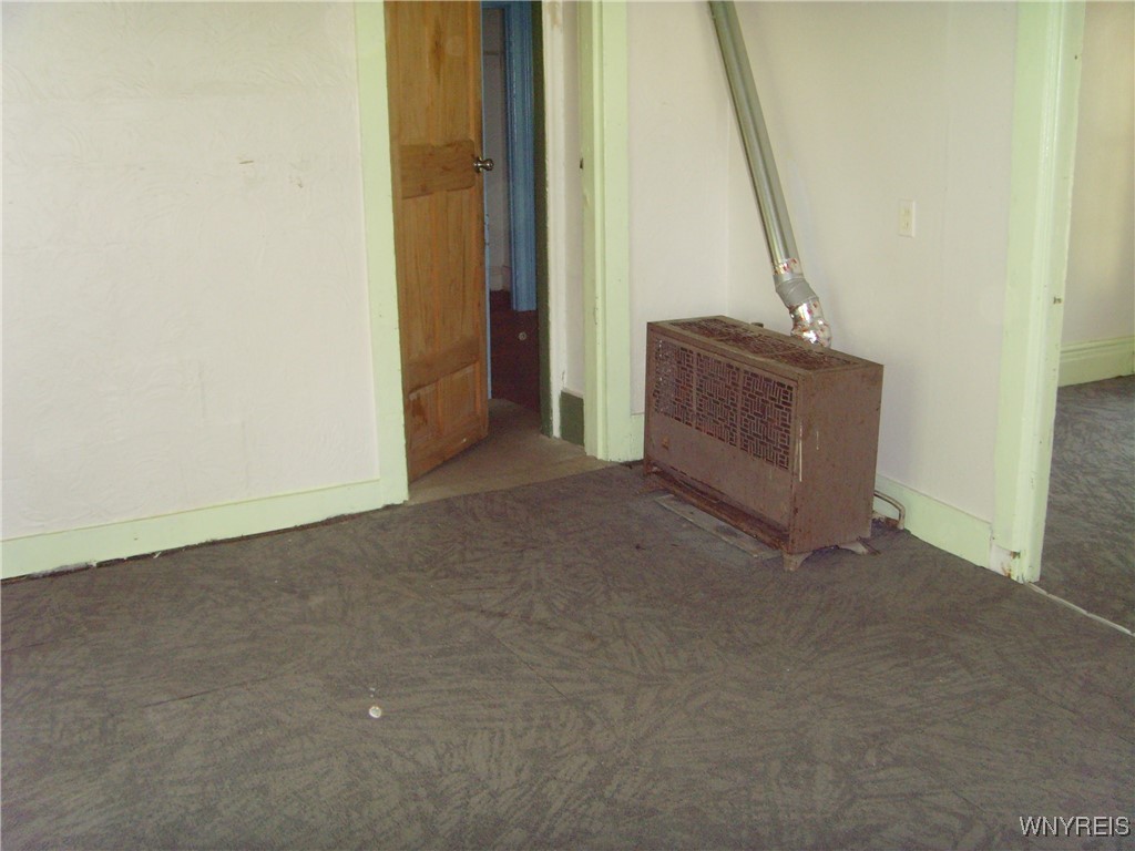 258 Hudson Street Buffalo, NY 14201 - Photo 7 of 22