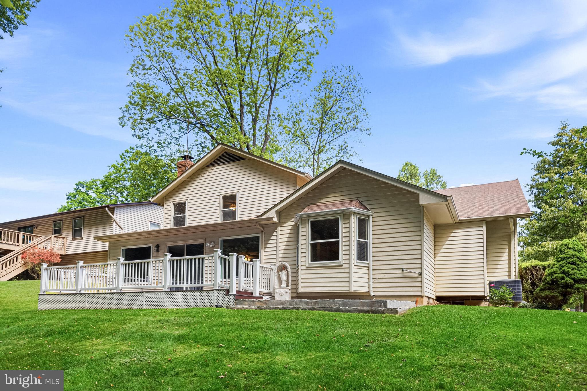 7207 Neaptide Lane Burke, VA 22015 - Photo 42 of 48