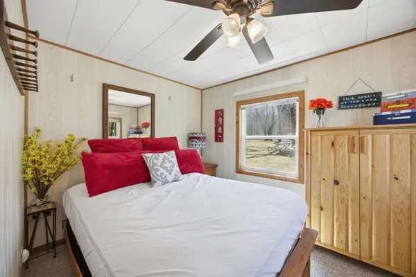 $275,000 | 24184 Vacation Lane, Detroit Lakes, MN 56501