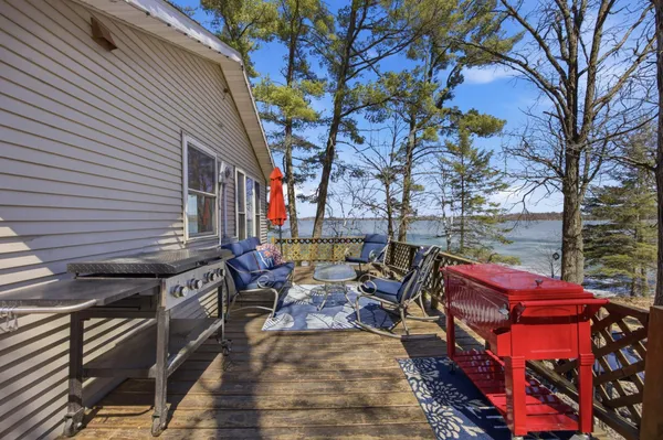 $275,000 | 24184 Vacation Lane, Detroit Lakes, MN 56501