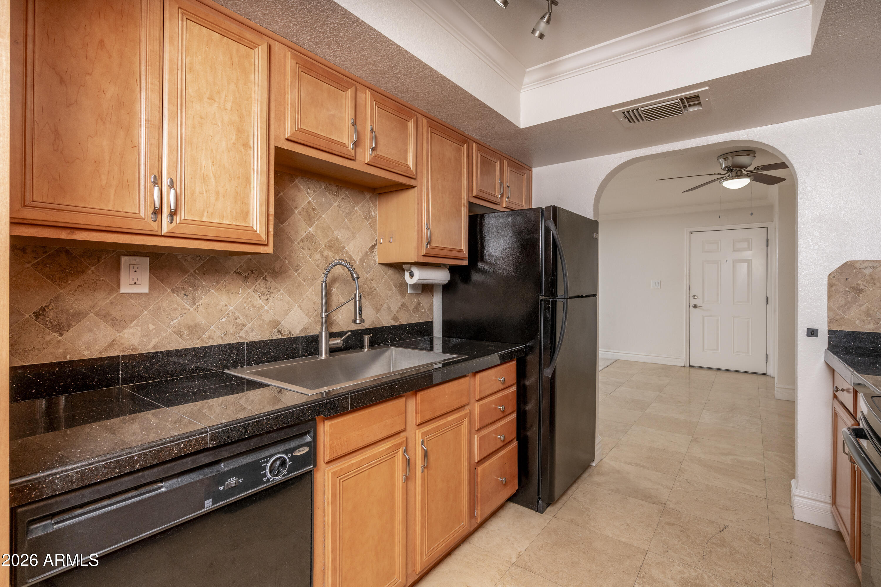 3825 East Camelback Road, Unit 269 Phoenix, AZ 85018 - Photo 7 of 25