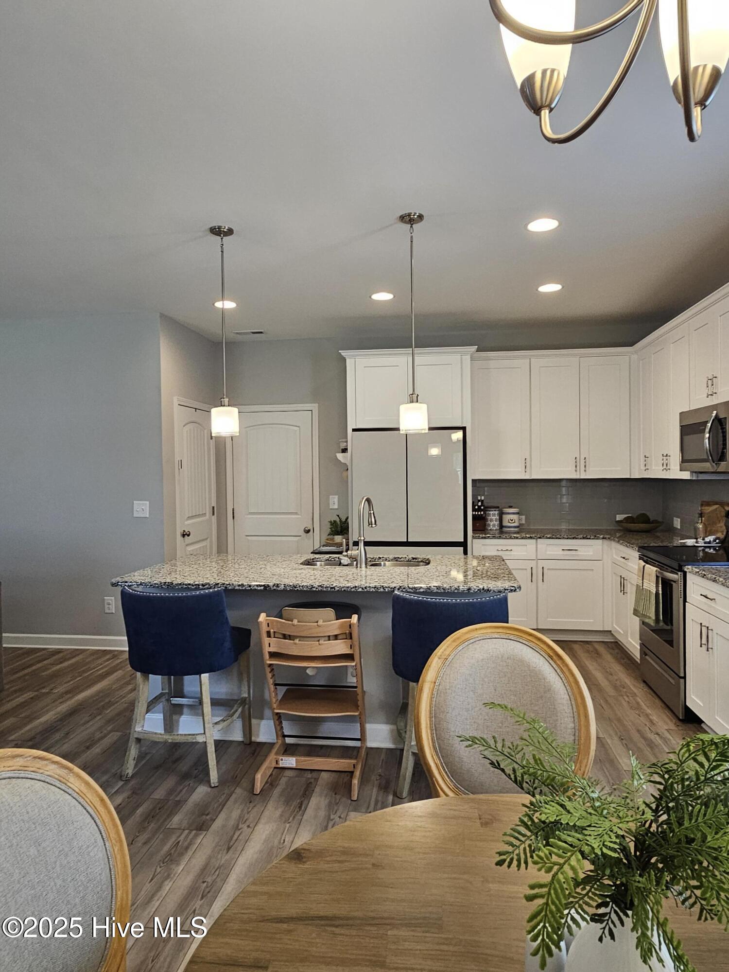 568 Transom Way Holly Ridge, NC 28445 - Photo 11 of 43 Beautiful Lighting