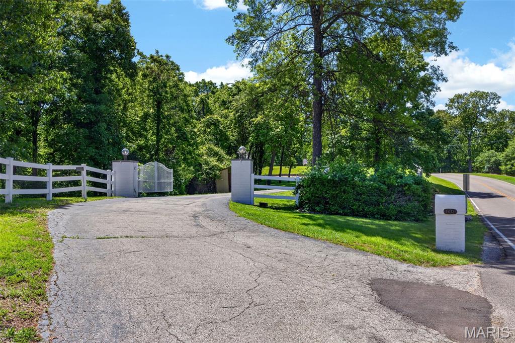 1432 Shepard Road Wildwood, MO 63038 - Photo 2 of 56