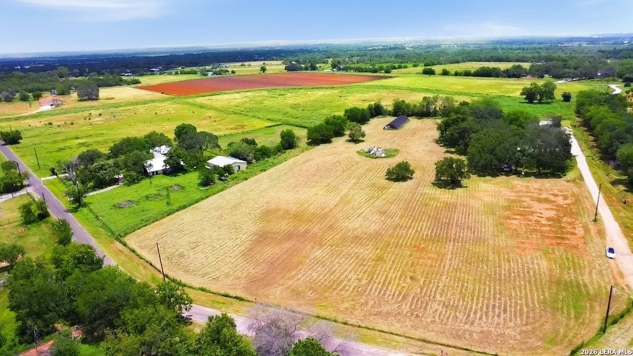 14160 Dubose Road Atascosa, TX 78002 - Photo 8 of 13