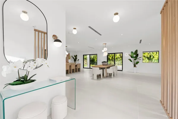 $2,775,000 | 7125 Southwest 119th Street, Pinecrest, FL 33156