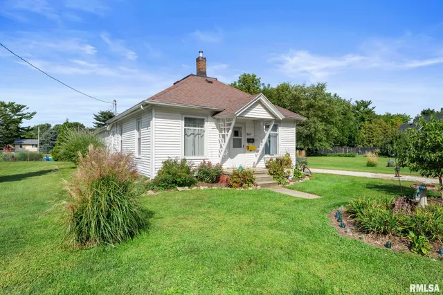 $115,900 | 607 Northwest 8th Avenue, Aledo, IL 61231