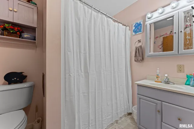 $115,900 | 607 Northwest 8th Avenue, Aledo, IL 61231