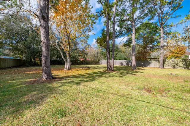 $285,000 | 3426 East Meadow Lane, Dickinson, TX 77539