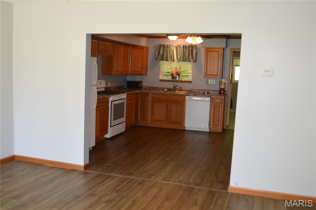 501 Old State Road South Pevely, MO 63070 - Photo 8 of 23