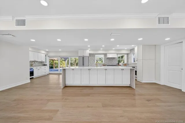 $3,250,000 | 37 East High Point Road, Stuart, FL 34996