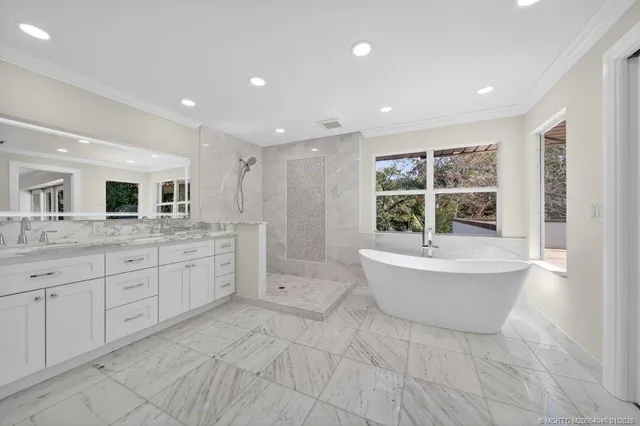 $3,250,000 | 37 East High Point Road, Stuart, FL 34996