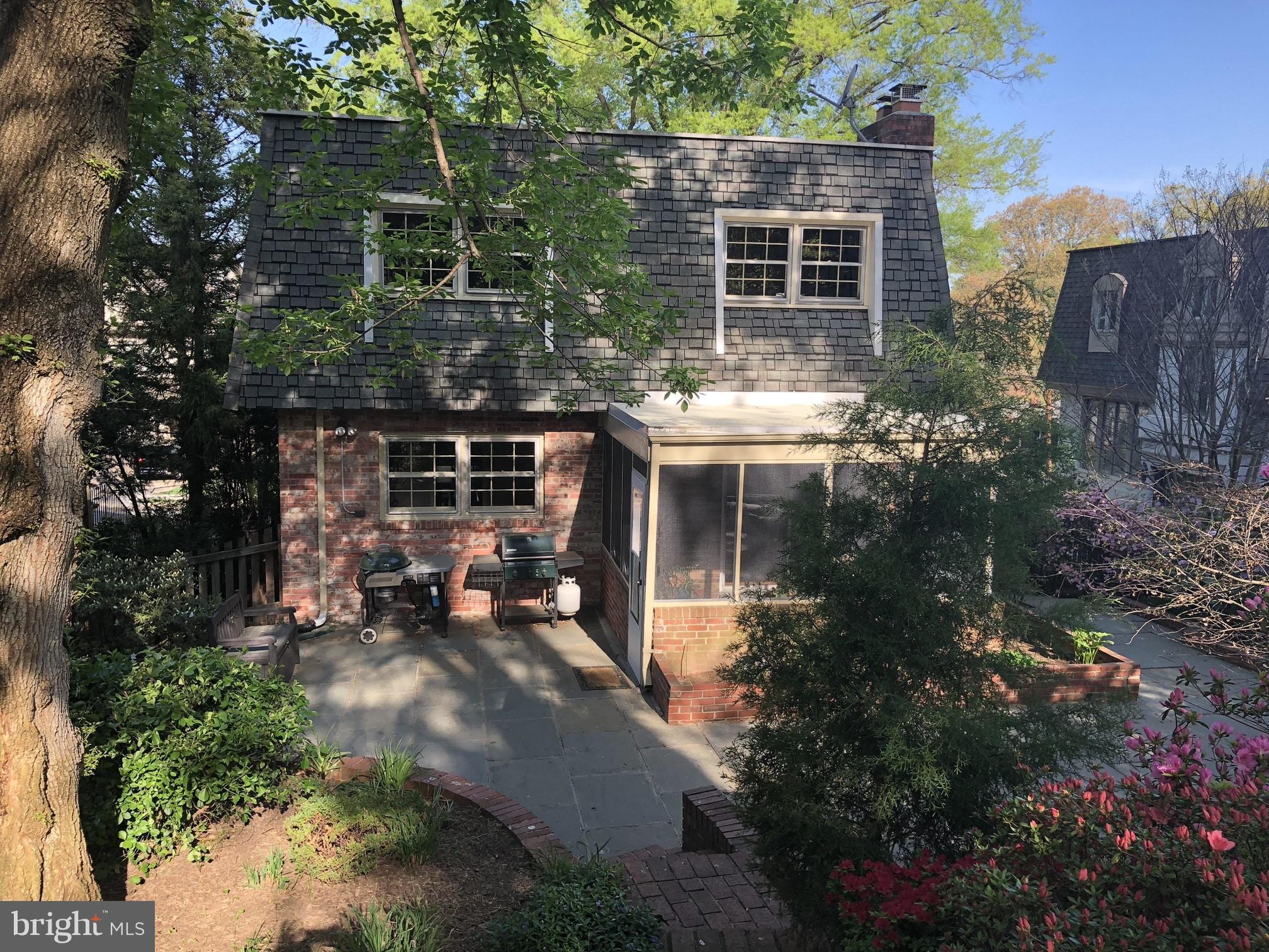 4801 Little Falls Road Arlington, VA 22207 - Photo 23 of 28 an outdoor view of garden