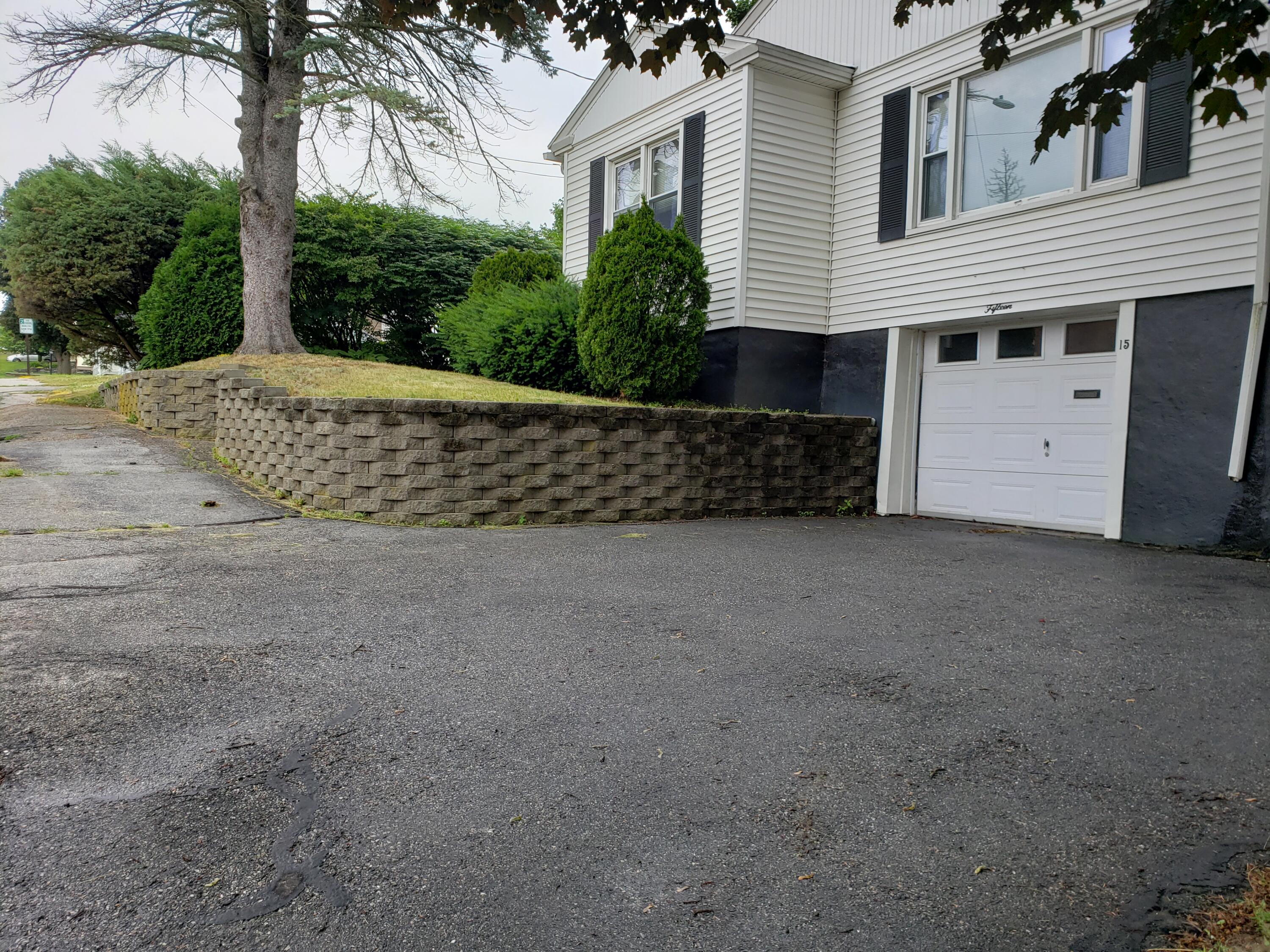 15 St Croix Street Lewiston, ME 04240 - Photo 11 of 13 20220627_144255