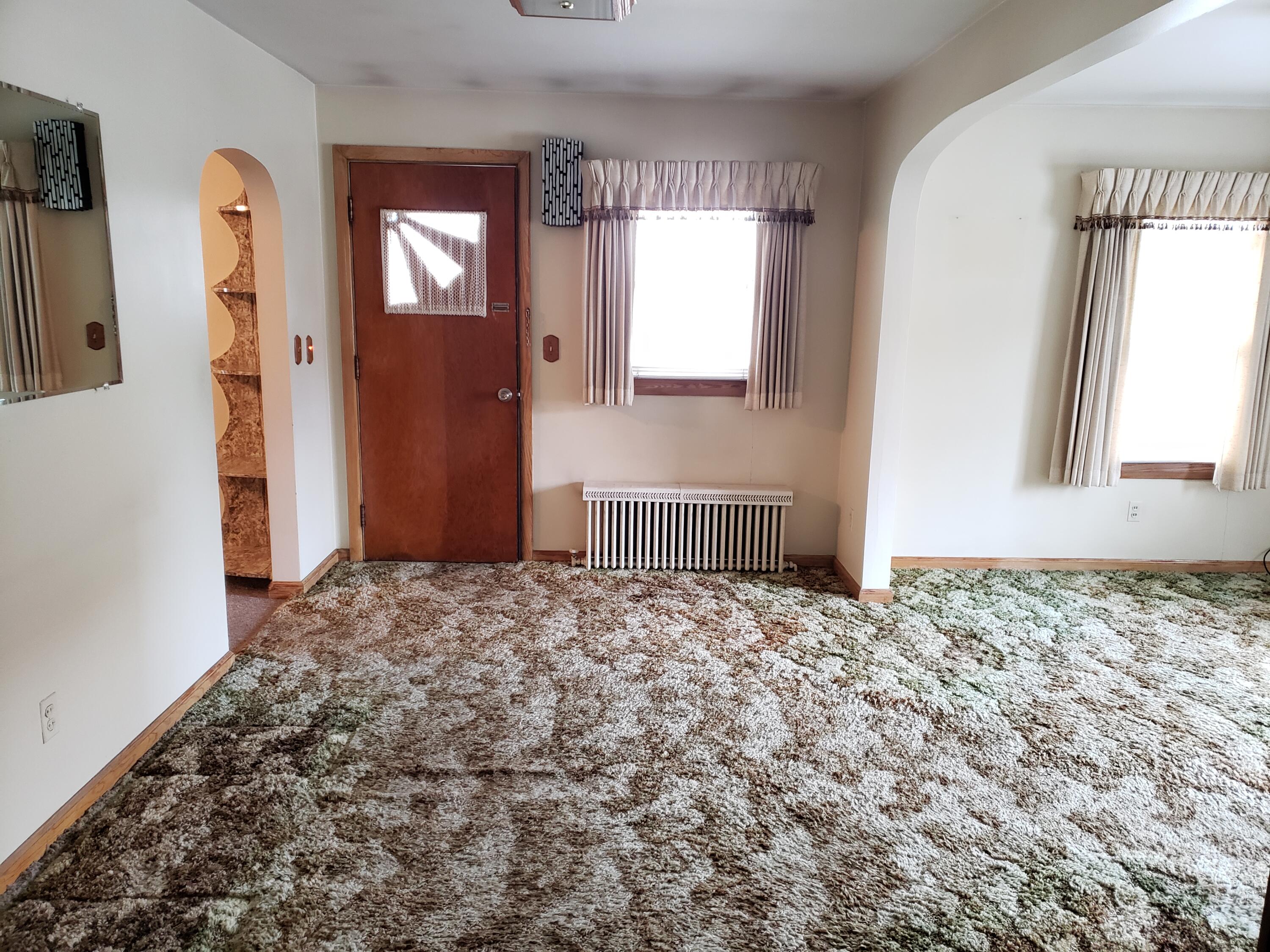 15 St Croix Street Lewiston, ME 04240 - Photo 5 of 13 20220627_145308